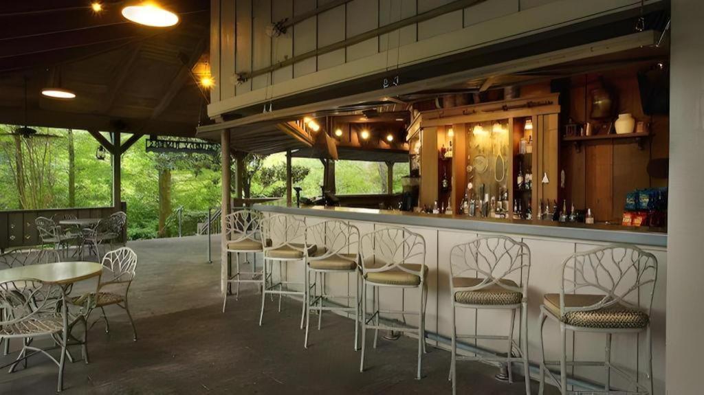 Disney'S Port Orleans Resort - Riverside Lake Buena Vista Exterior photo